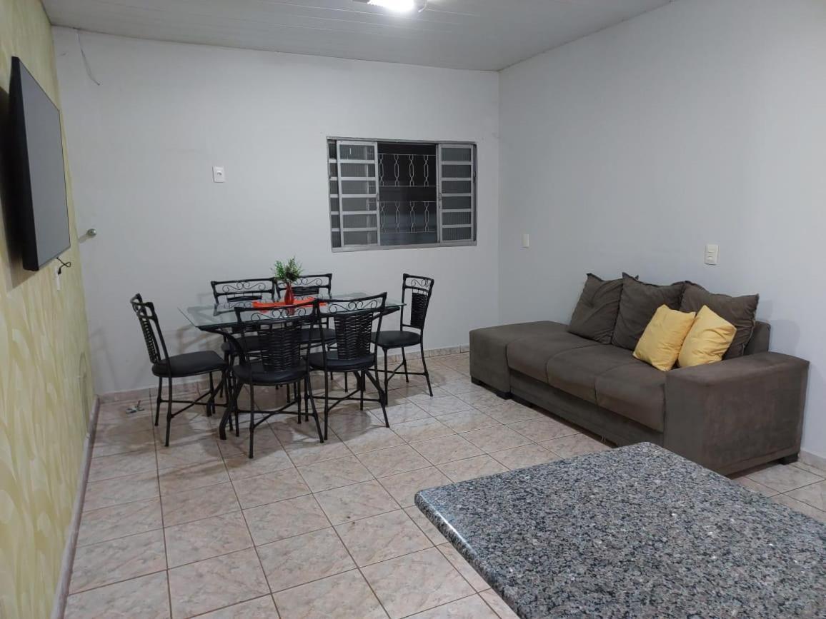 Ferienwohnung Ap 5 Amigos 800 Mt Da Rua Do Lazer Pirenópolis Exterior foto